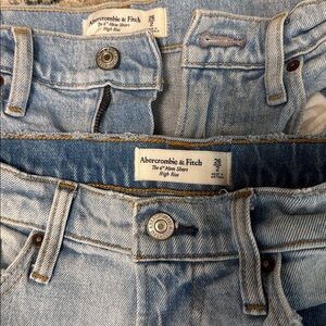 Abercrombie & Fitch High Rise Denim Mom Short 4 inch-Lot of 2